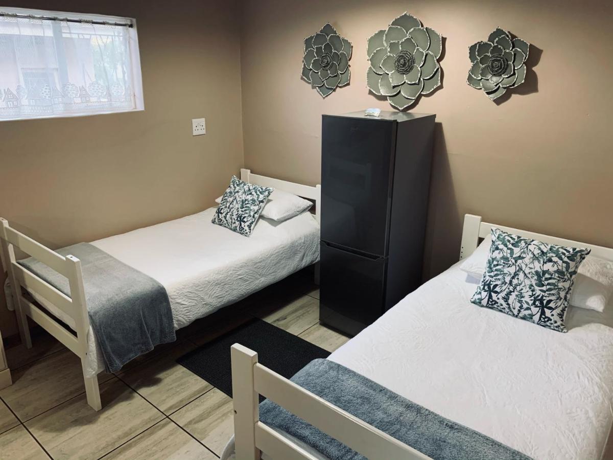 Oppad Hotel Kimberley Ngoại thất bức ảnh